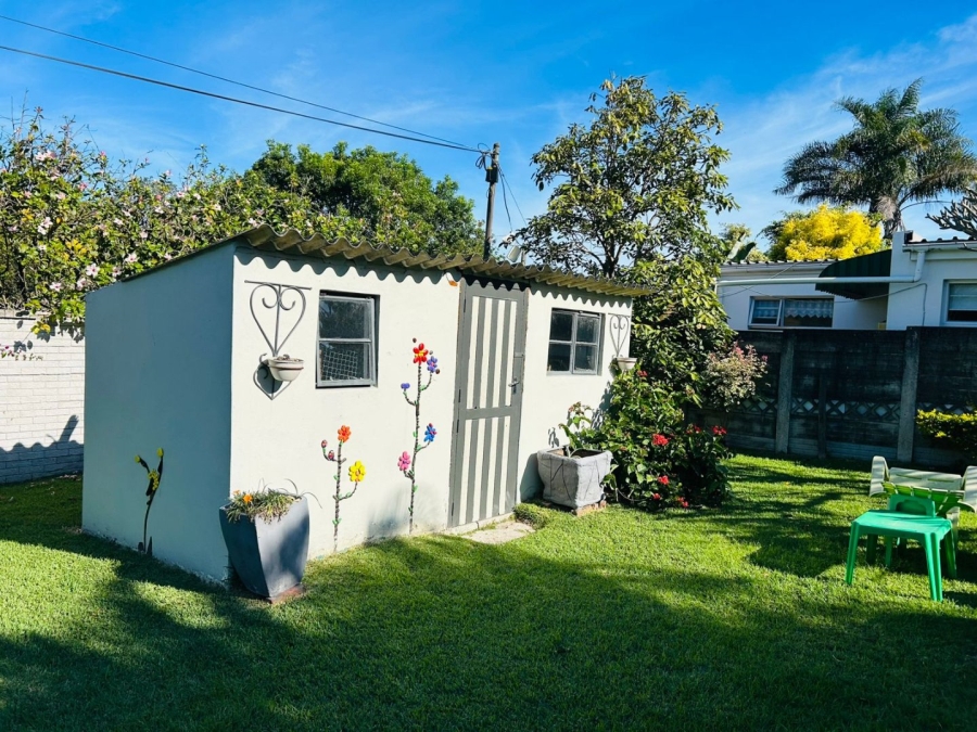 4 Bedroom Property for Sale in Beacon Bay Eastern Cape